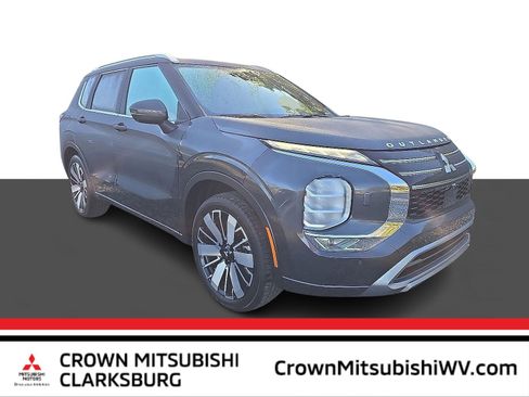 New 2025 Mitsubishi Outlander SEL image 1