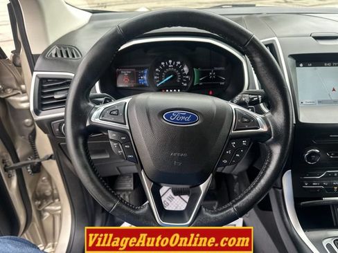 Used 2017 Ford Edge SEL w/ Utility Package FWD image 28