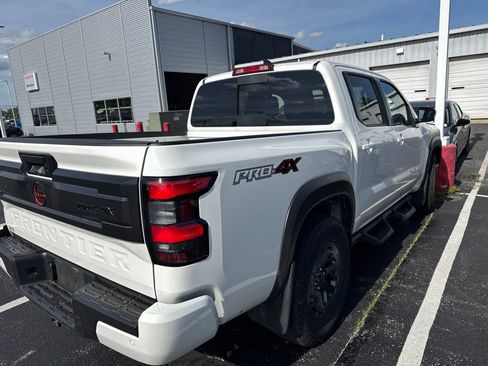 Certified 2025 Nissan Frontier PRO-4X AWD/4WD image 5