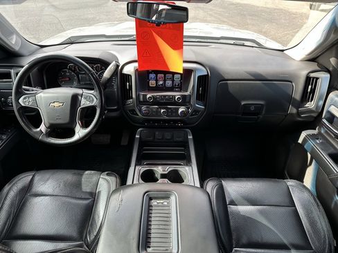 Used 2018 Chevrolet Silverado 1500 LT w/ Texas Edition image 21