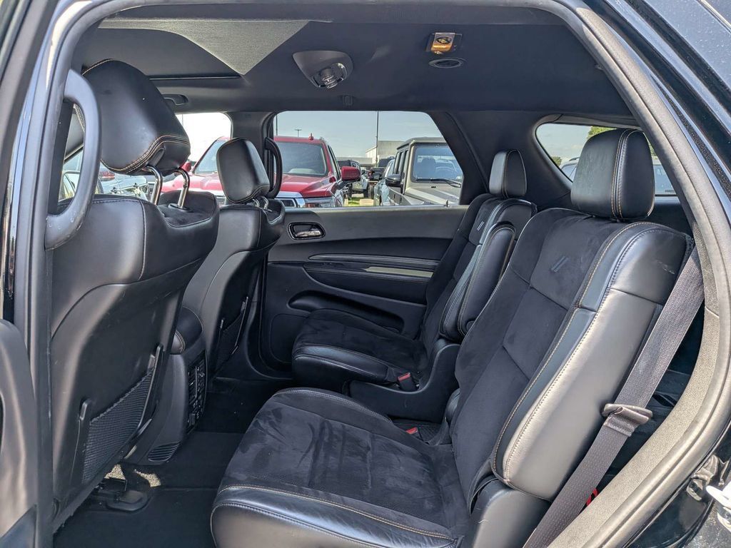 Used 2023 Dodge Durango R/T RWD image 13