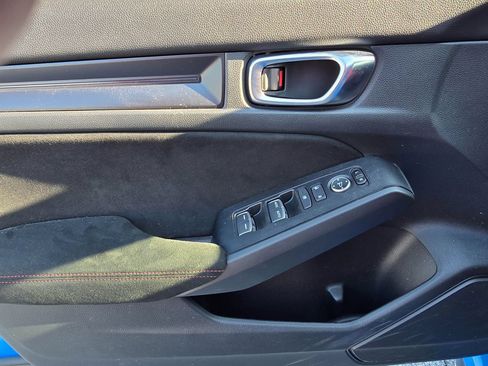 Used 2025 Honda Civic Type R image 8