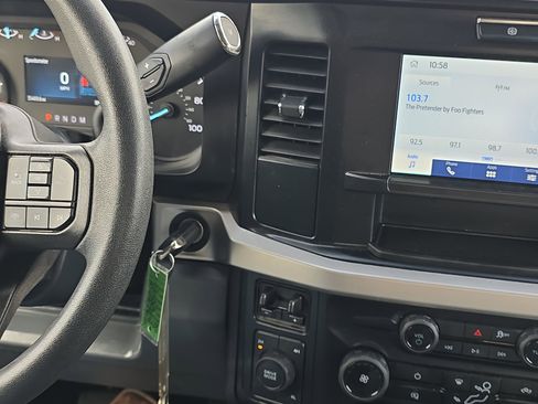 Certified 2025 Ford F250 XLT image 19