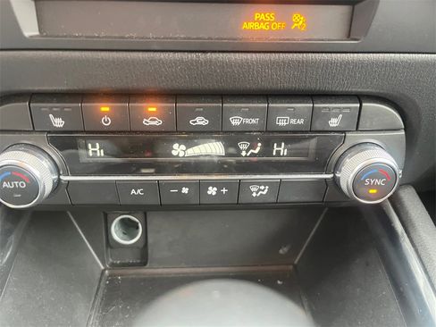 Used 2024 MAZDA CX-5 Carbon Edition image 12