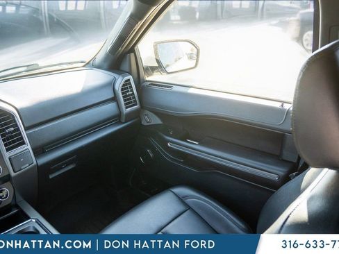 Used 2021 Ford Expedition XLT AWD/4WD image 16