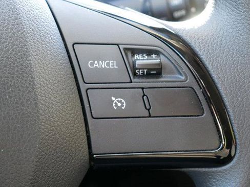 Used 2022 Mitsubishi Eclipse Cross LE AWD/4WD image 23