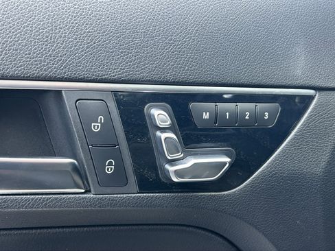 Used 2016 Mercedes-Benz E 400 4MATIC Coupe image 29