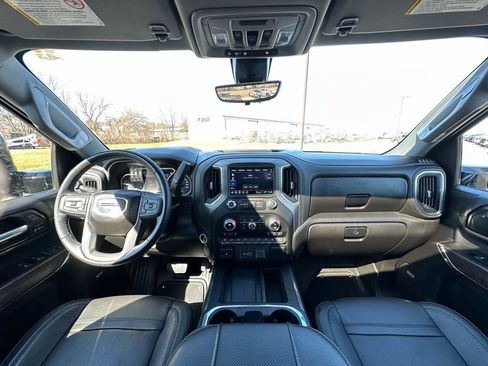 Used 2023 GMC Sierra 2500 Denali w/ Denali Ultimate Package image 8