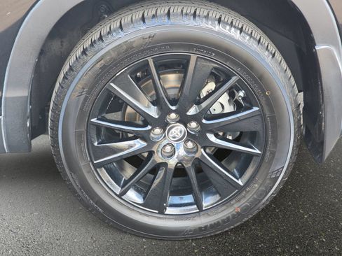 Used 2019 Toyota Highlander SE AWD/4WD image 36