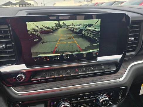 New 2026 GMC Sierra 1500 SLT image 20