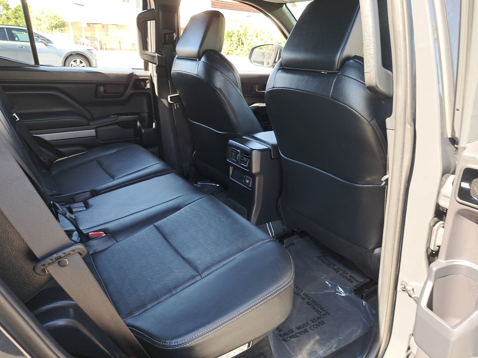 Used 2025 Toyota 4Runner TRD Off-Road Premium AWD/4WD image 11