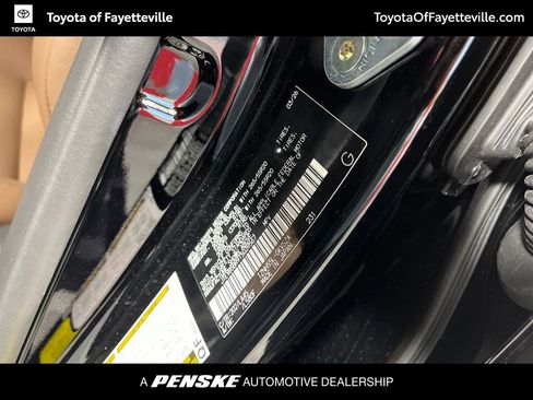 Used 2026 Toyota 4Runner Limited AWD/4WD image 36