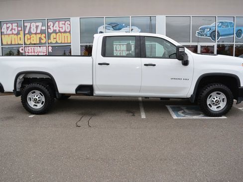 Used 2021 Chevrolet Silverado 2500 W/T w/ WT Fleet Convenience Package image 9