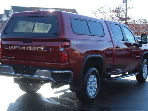 Used 2022 Chevrolet Silverado 3500 LT w/ Convenience Package image 8
