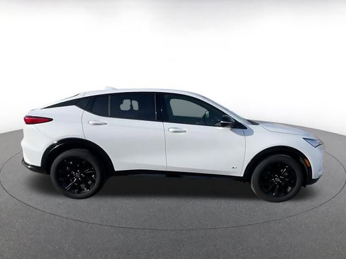 Used 2025 Buick Envista Sport Touring image 16