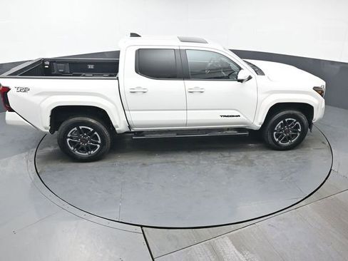 Used 2024 Toyota Tacoma TRD Sport image 42