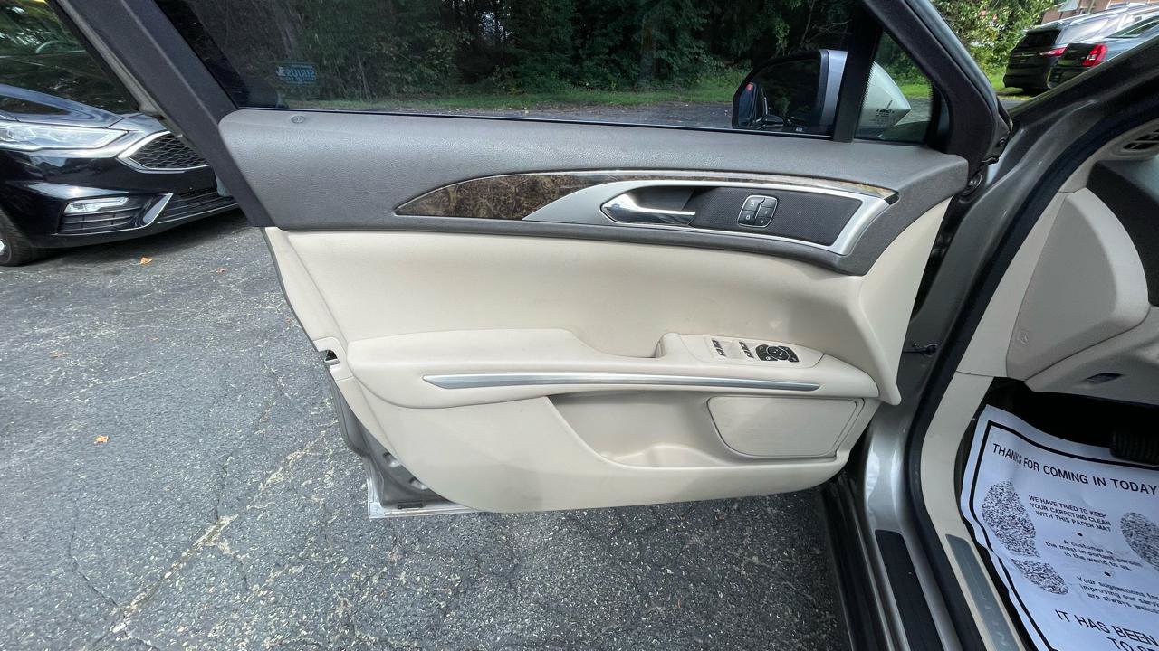 Used 2016 Lincoln MKZ AWD w/ Equipment Group 300A Reserve image 16