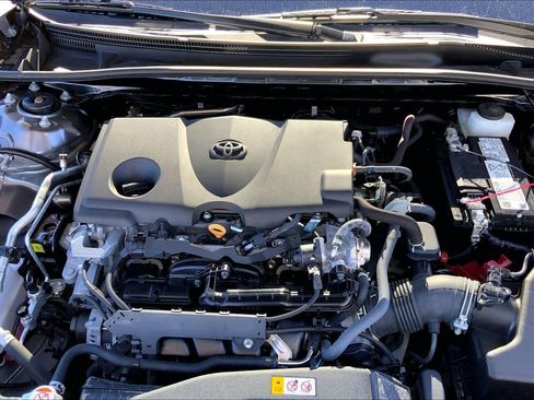 Used 2024 Toyota Camry XSE image 31