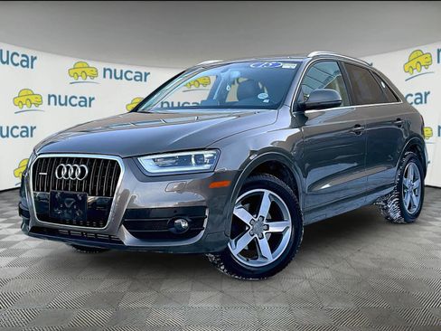 Used 2015 Audi Q3 2.0T Prestige w/ Prestige Package image 3