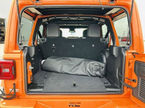New 2025 Jeep Wrangler Unlimited Sport AWD/4WD image 31