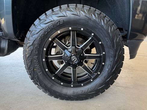 Used 2017 GMC Sierra 3500 Denali w/ Duramax Plus Package AWD/4WD image 59