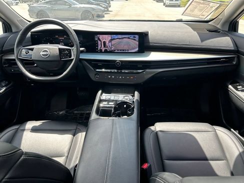 Certified 2025 Nissan Murano SL AWD/4WD image 12