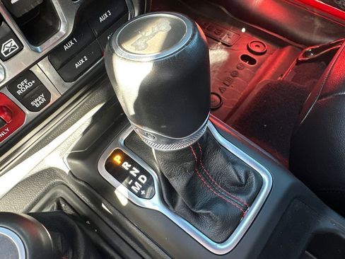 Used 2021 Jeep Wrangler Unlimited Rubicon image 28