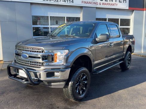 Used 2018 Ford F150 XLT w/ Equipment Group 302A Luxury image 2