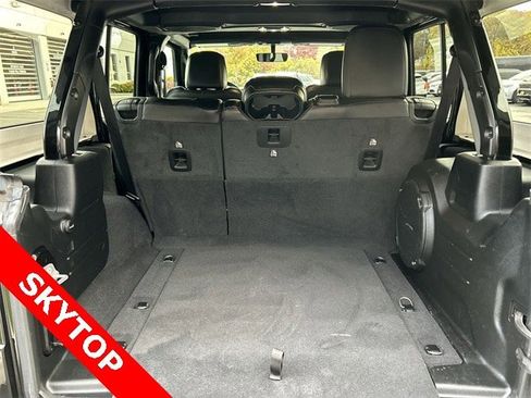 Certified 2021 Jeep Wrangler Unlimited Rubicon image 26