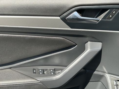 Certified 2024 Volkswagen Jetta Sport FWD image 19