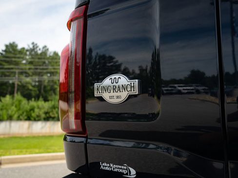 Used 2025 Ford F150 King Ranch w/ FX4 Off-Road Package AWD/4WD image 19