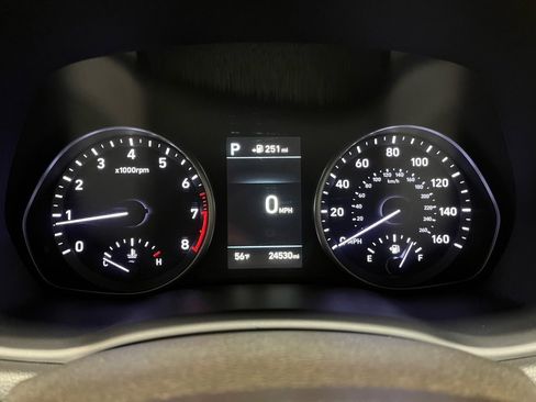 Used 2018 Hyundai Elantra GT Sport image 5