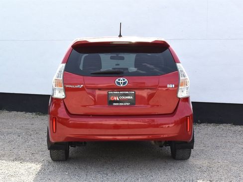 Used 2012 Toyota Prius V Two FWD image 4