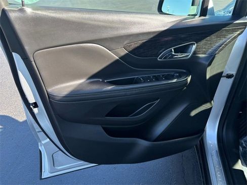 Used 2016 Buick Encore Convenience image 17