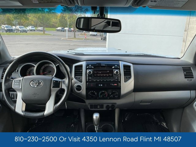 Used 2012 Toyota Tacoma 4x4 Double Cab w/ TRD Sport Pkg image 17
