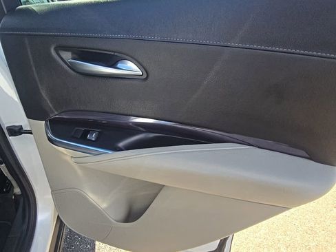 Used 2022 Cadillac XT4 Luxury image 29