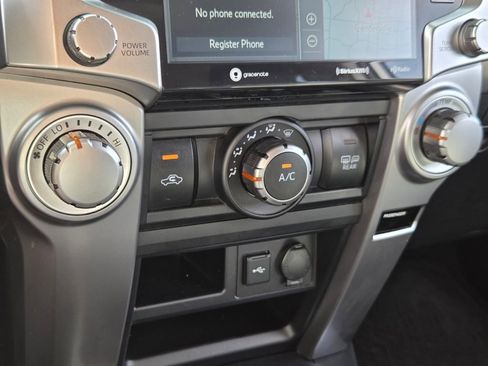 Used 2020 Toyota 4Runner SR5 Premium w/ Moonroof Package image 23