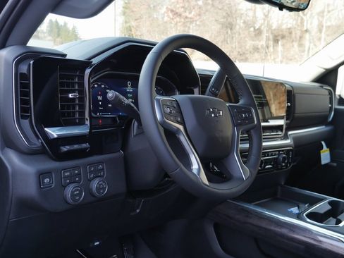 New 2026 Chevrolet Silverado 2500 LTZ w/ LTZ Plus Package image 9