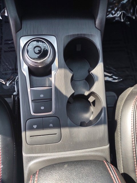 Used 2025 Ford Escape ST-Line Select AWD/4WD image 15