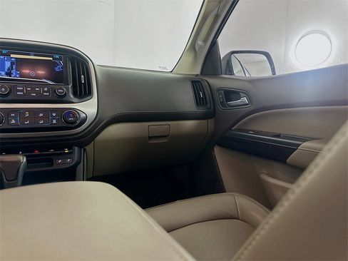 Used 2018 GMC Canyon SLT w/ Driver Alert Package image 23