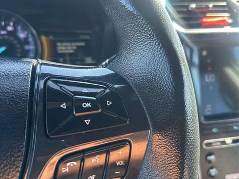 Used 2018 Ford Explorer Sport w/ Equipment Group 401A AWD/4WD image 27