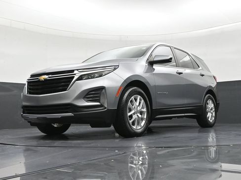 Used 2024 Chevrolet Equinox LT FWD image 20