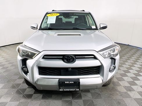Used 2022 Toyota 4Runner TRD Off-Road Premium image 2