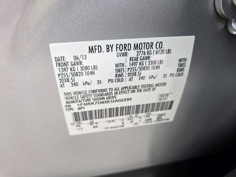 Used 2014 Ford Explorer XLT w/ Equipment Group 202A image 14