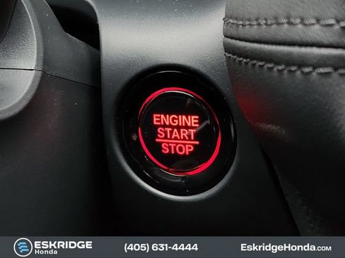 Certified 2026 Honda HR-V LX image 21