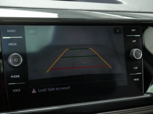 Used 2022 Volkswagen Taos SEL AWD/4WD image 28