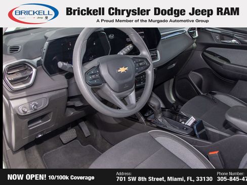 Used 2024 Chevrolet TrailBlazer LT FWD image 16