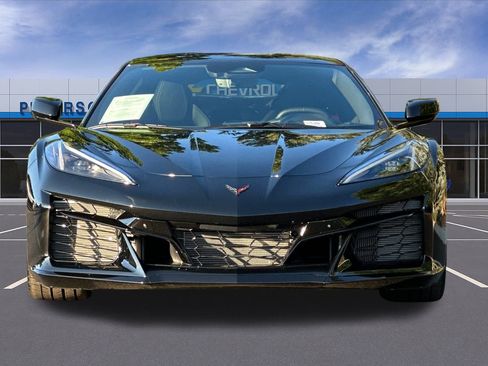 Used 2025 Chevrolet Corvette E-Ray w/ Stealth Interior Trim Package image 9