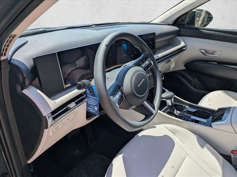 New 2026 Hyundai Tucson SEL FWD image 3