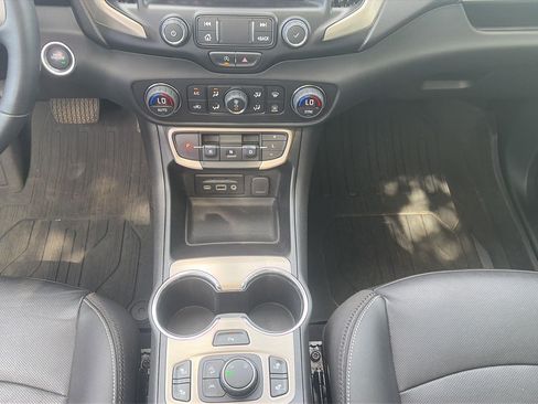 Used 2023 GMC Terrain Denali w/ LPO, Floor Liner Package AWD/4WD image 16